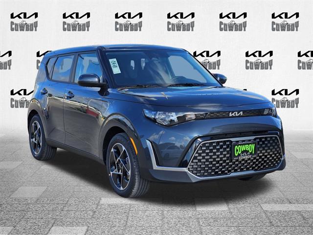 2025 Kia Soul EX's photo