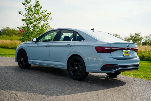 2025 Volkswagen Jetta 1.5T SE photo 22