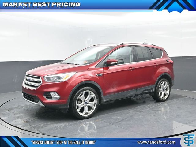2019 Ford Escape Titanium's photo