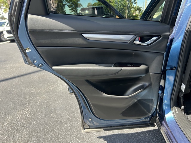 2020 Mazda CX-5 Touring photo 12