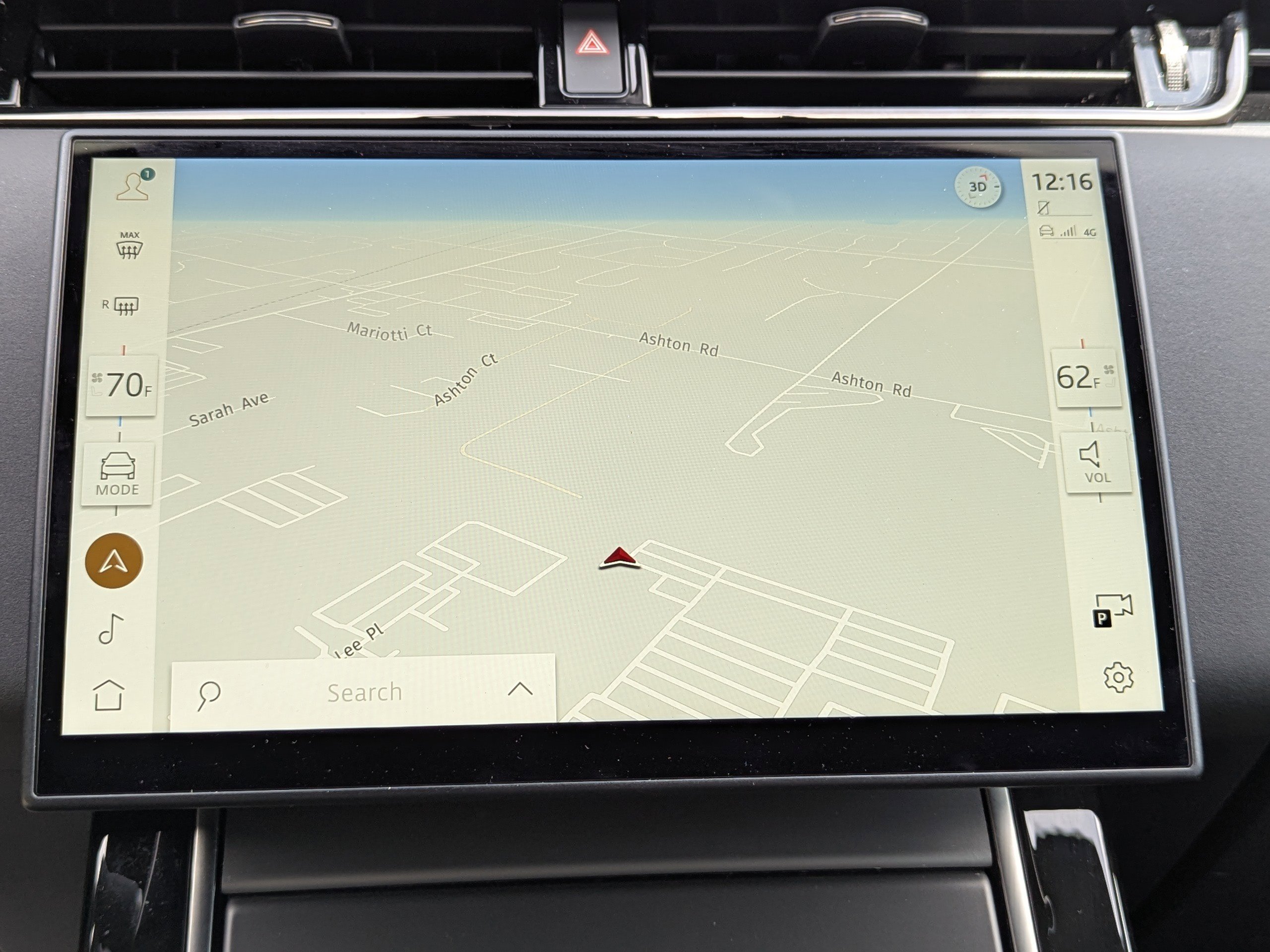 2024 Land Rover Range Rover Evoque Dynamic SE photo 23