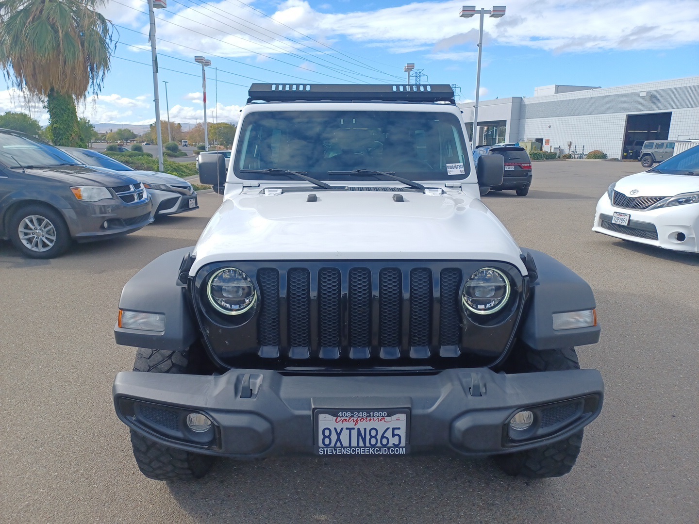 2021 Jeep Wrangler Unlimited Willys photo 2