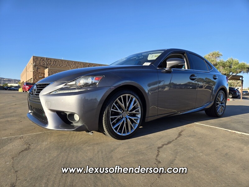 2014 Lexus IS 250 photo 2