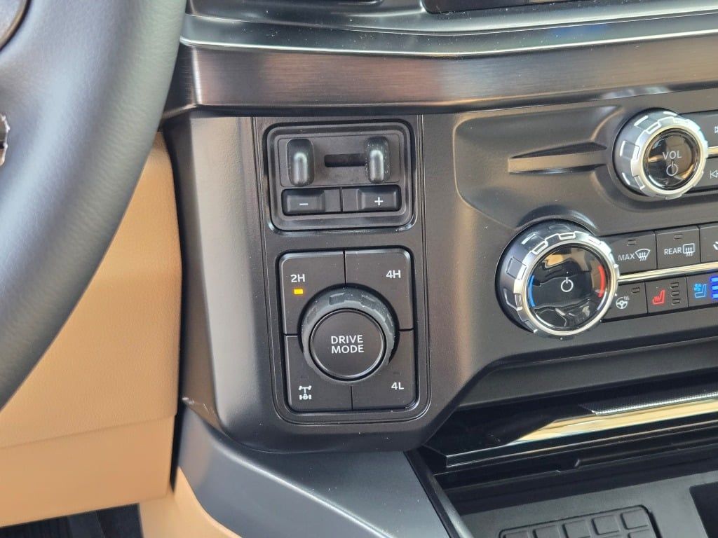 2026 Ford F-350 Lariat photo 27