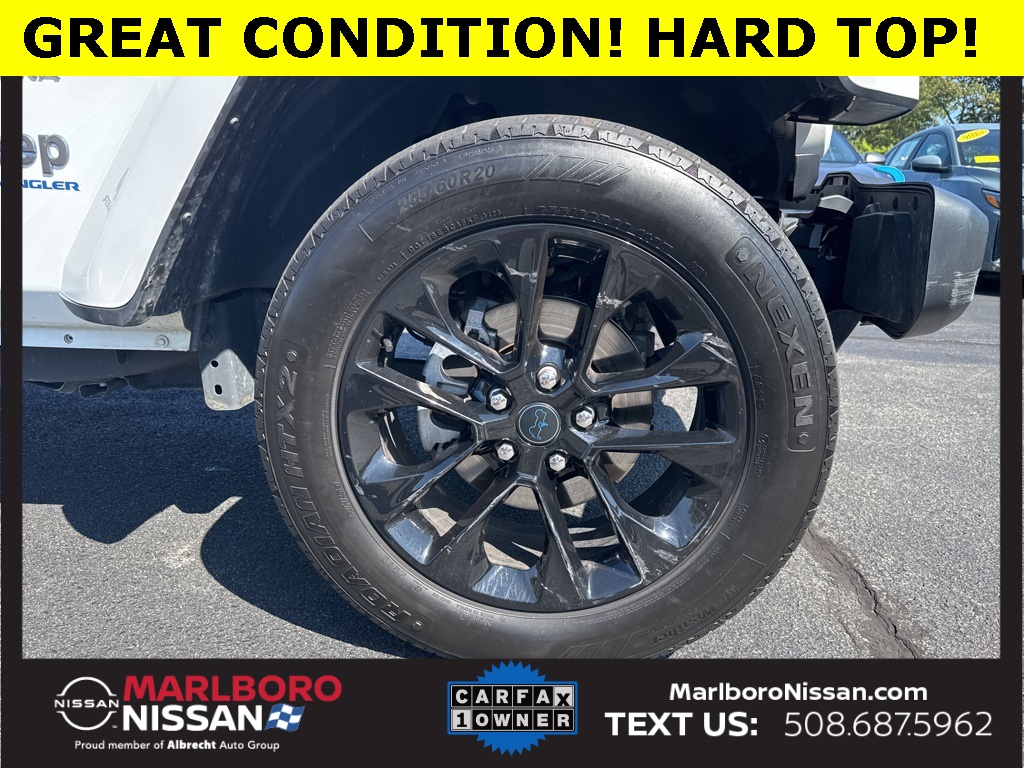 2024 Jeep Wrangler Sahara 4xe photo 9