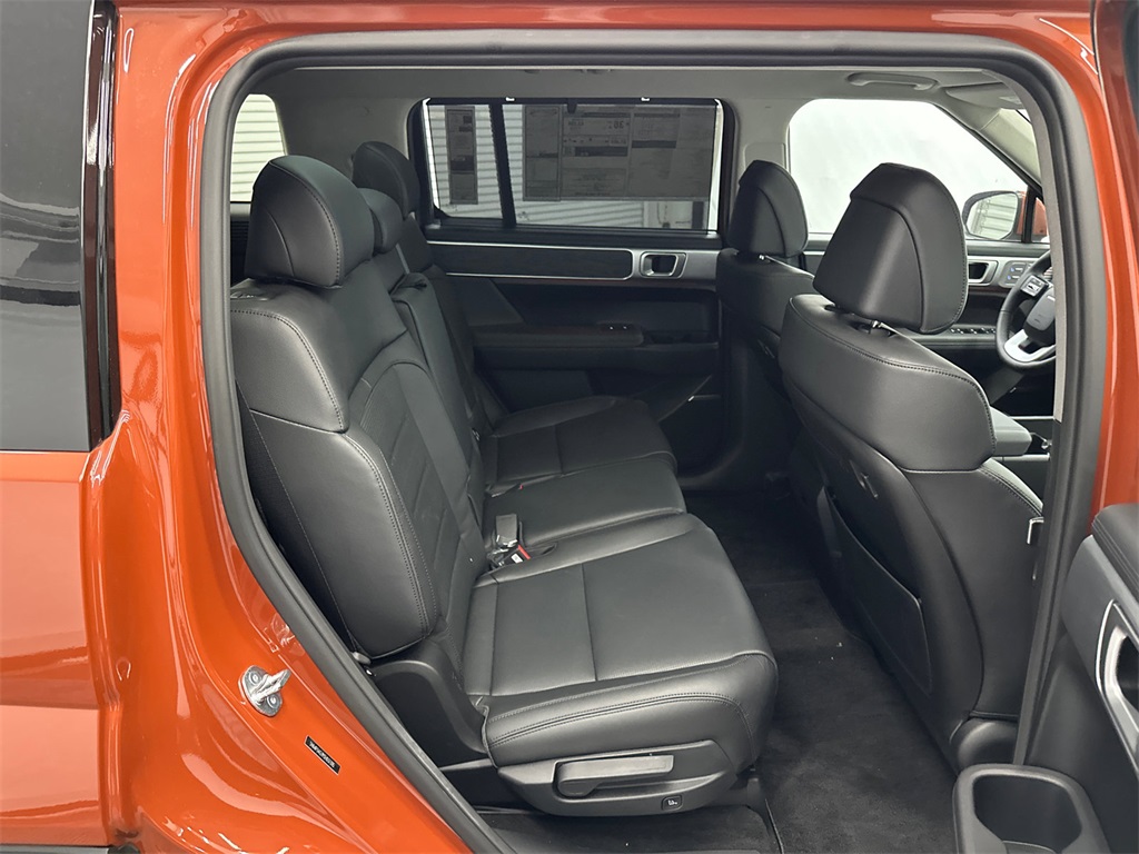 2025 Hyundai Santa Fe Limited photo 17