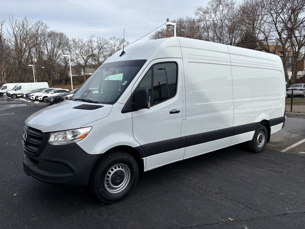 2026 Mercedes-Benz Sprinter Cargo Van Base's photo