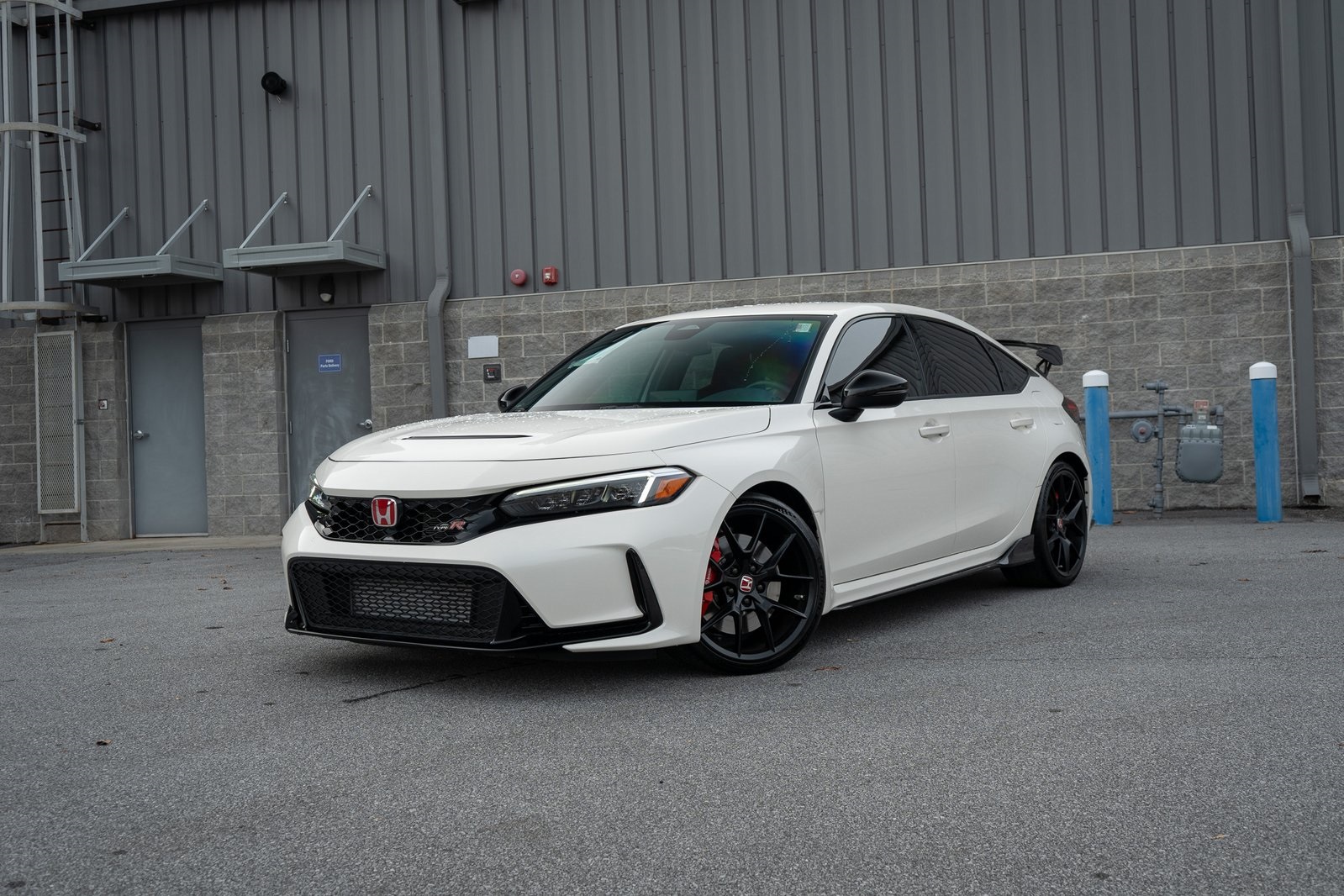 2025 Honda Civic Hatchback Type-R's photo