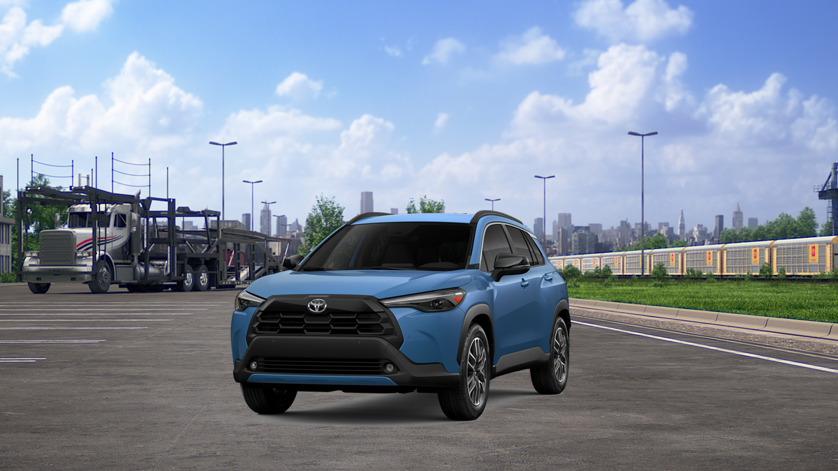 2026 Toyota Corolla Cross XLE photo 15