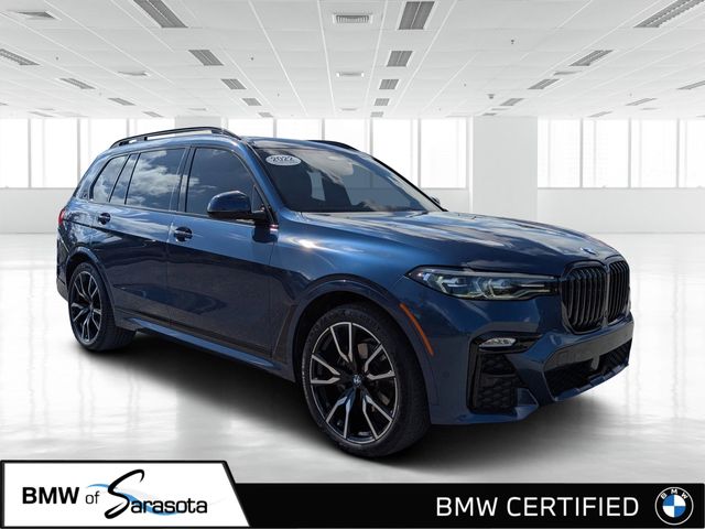 2022 BMW X7 40i's photo