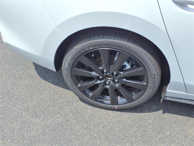 2025 Mazda Mazda3 2.5 Select Sport photo 9
