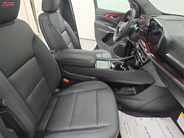 2026 Chevrolet Traverse Z71 photo 9