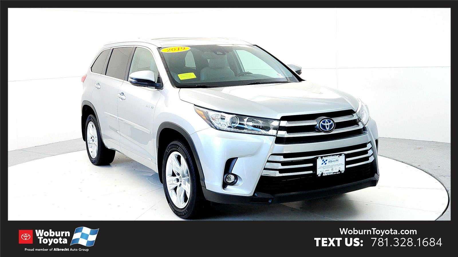 2019 Toyota Highlander Limited's photo