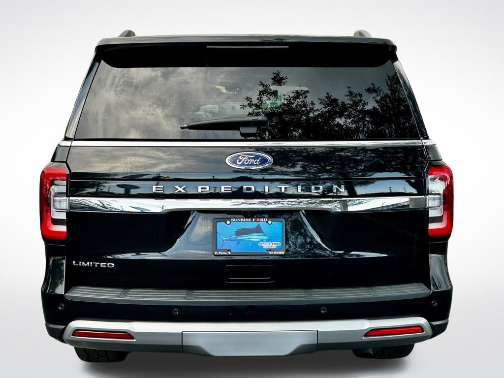 2022 Ford Expedition Limited photo 3