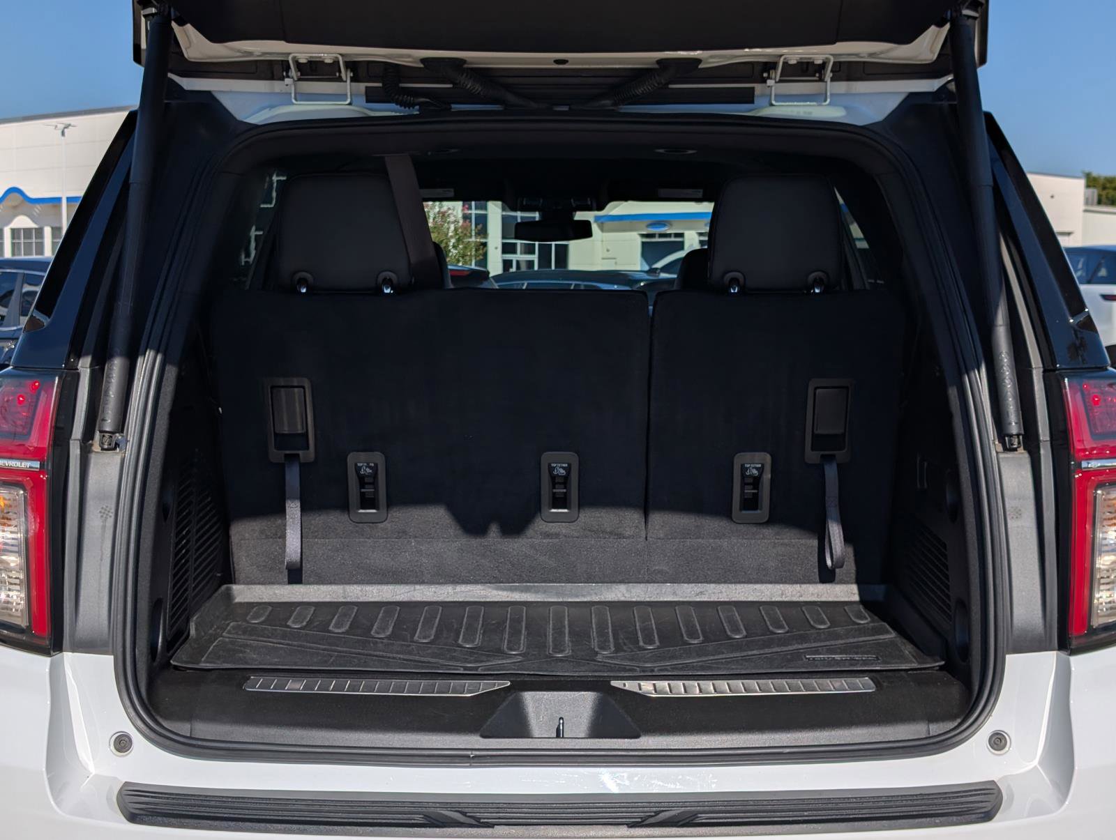2022 Chevrolet Tahoe Z71 photo 10