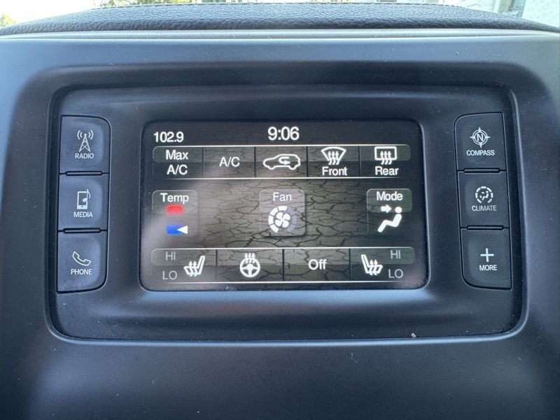 2017 Jeep Cherokee Latitude photo 26