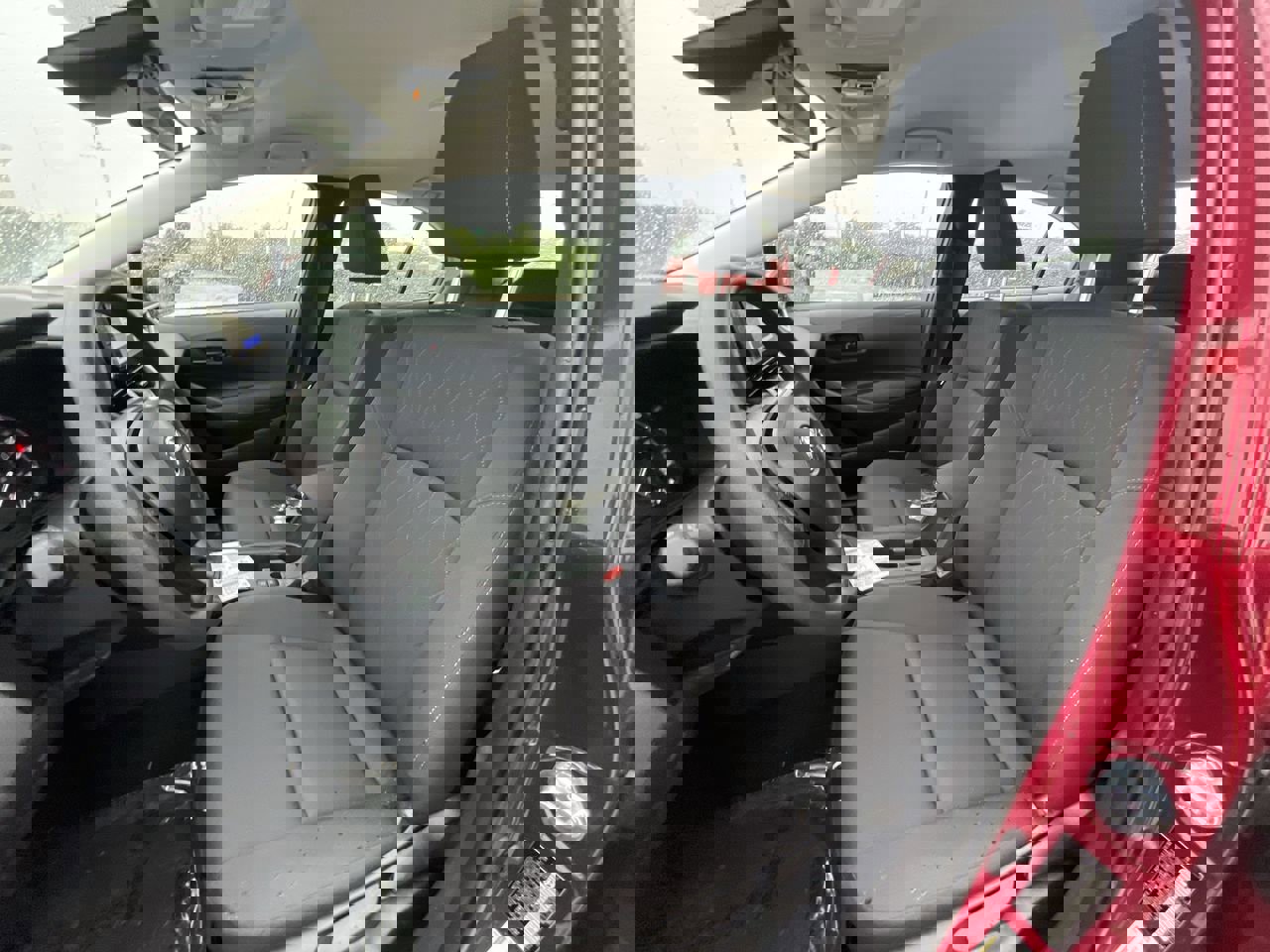 2025 Toyota Corolla LE photo 2