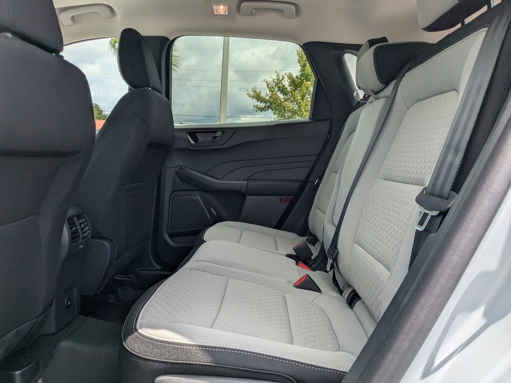 2025 Ford Escape Active photo 14