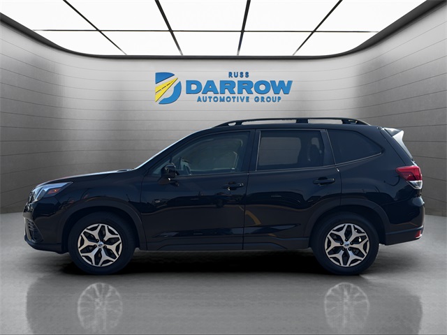 2023 Subaru Forester Premium photo 2