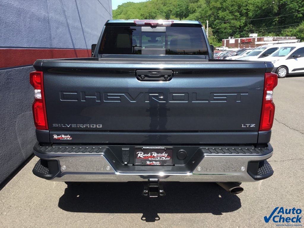 2020 Chevrolet Silverado 3500HD LTZ photo 9