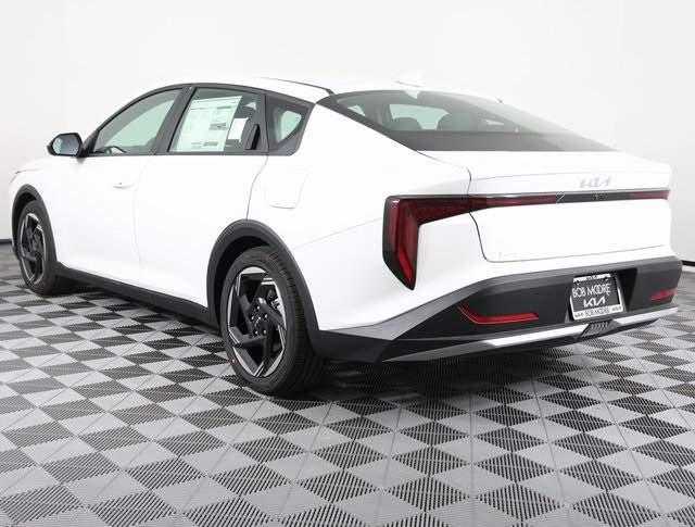 2025 Kia K4 EX photo 6