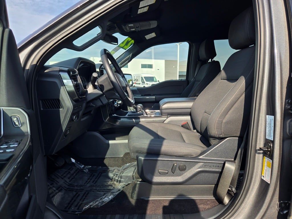 2022 Ford F-150 XLT photo 19