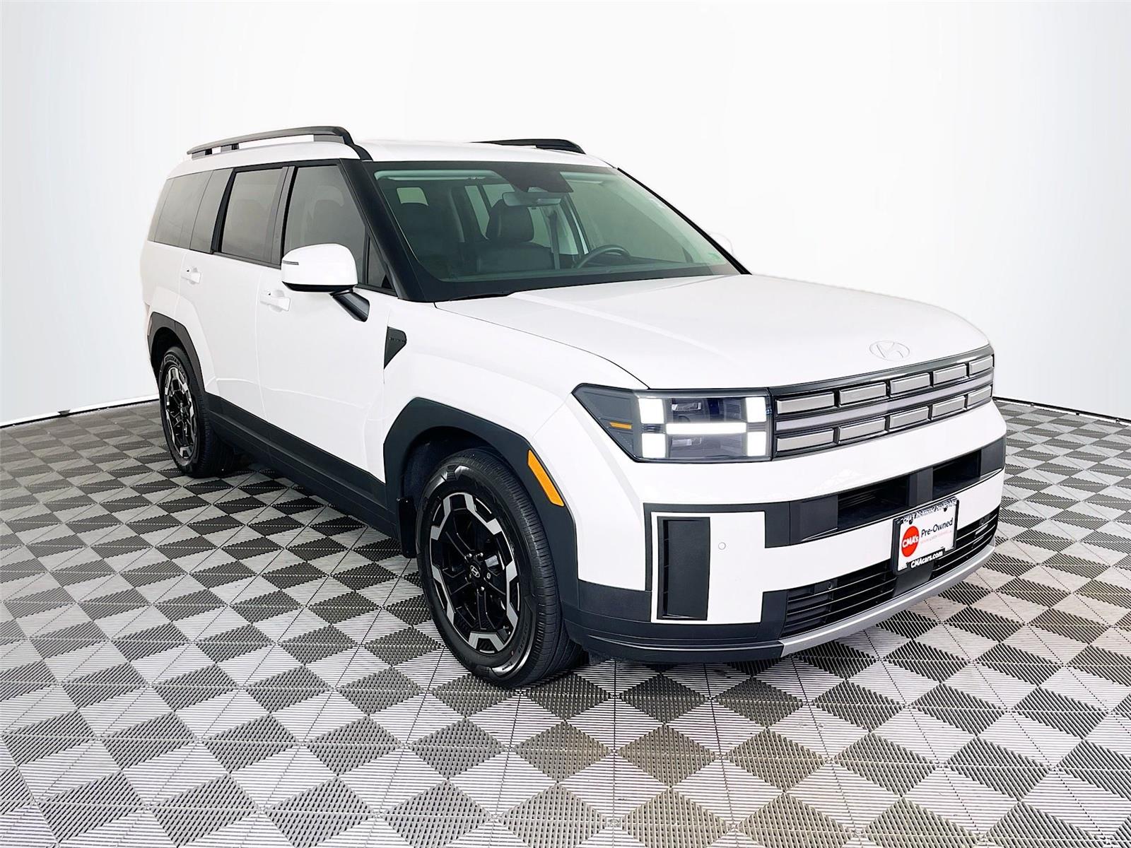 2026 Hyundai Santa Fe SEL's photo