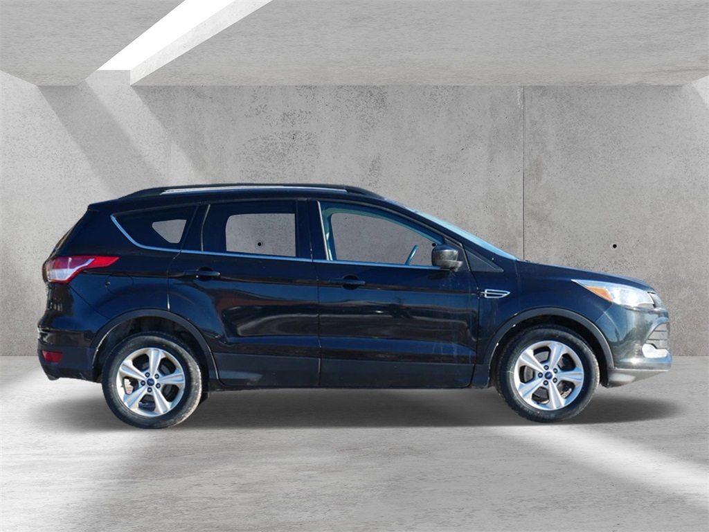 Used 2014 Ford Escape SE with VIN 1FMCU9G91EUC17952 for sale in Shakopee, Minnesota