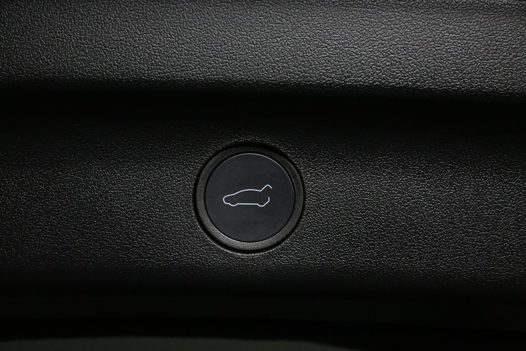 2022 Tesla Model Y Performance photo 23