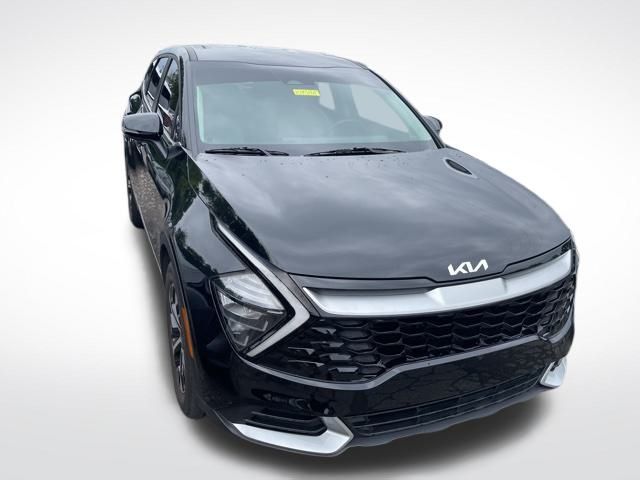 2023 Kia Sportage EX photo 2