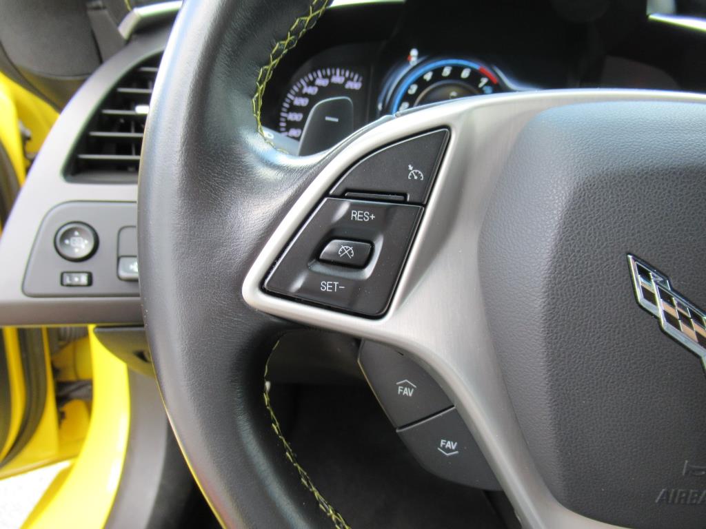 2016 Chevrolet Corvette Stingray Z51 3LT photo 15