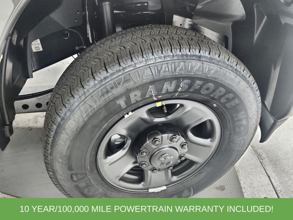 2026 Ram 2500 Tradesman photo 4