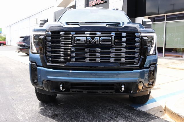2025 Gmc Sierra 2500 HD Denali Ultimate photo 2