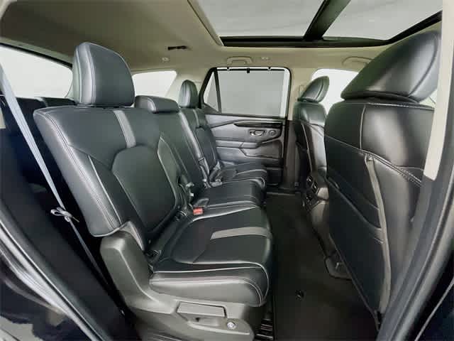 2023 Honda Pilot Touring photo 29