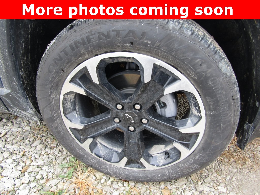 2025 Chevrolet Equinox LT photo 9