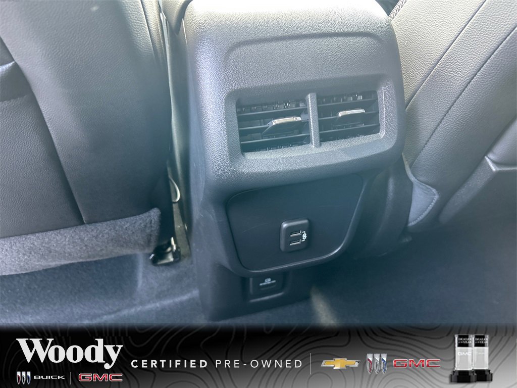 2023 GMC TERRAIN - Image 24