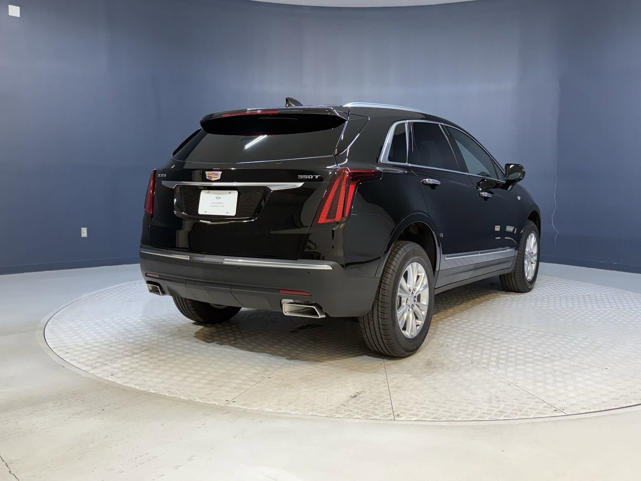 2025 Cadillac XT5 Luxury photo 9
