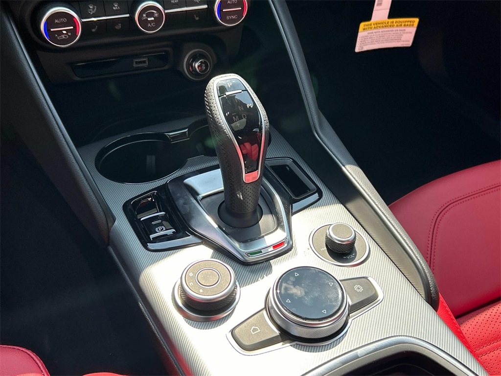 2025 Alfa Romeo Giulia SPRINT photo 24