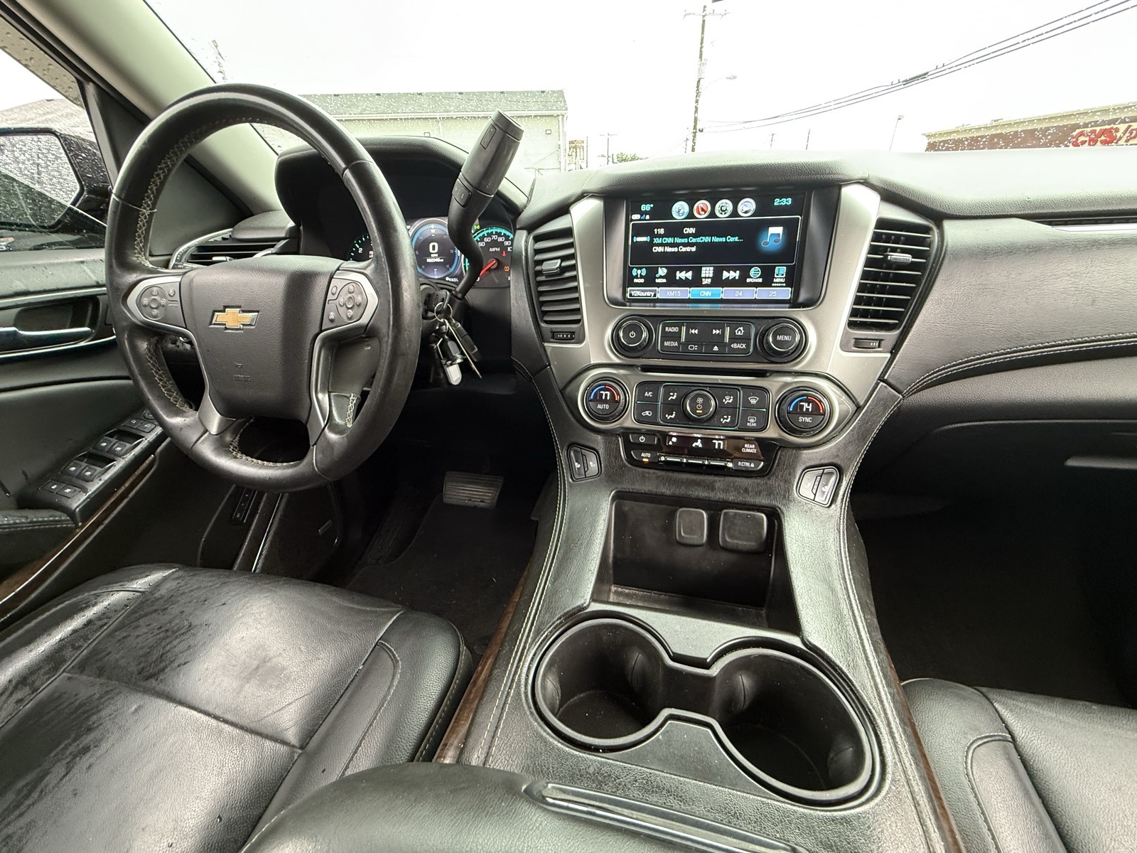 2017 Chevrolet Tahoe LT photo 14
