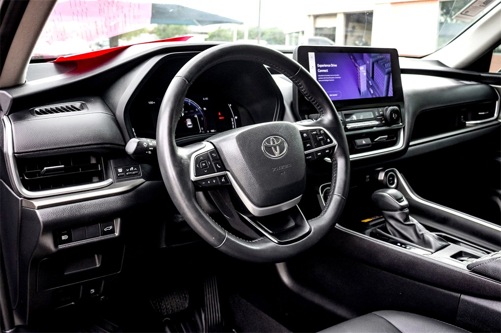 2024 Toyota Grand Highlander XLE photo 15