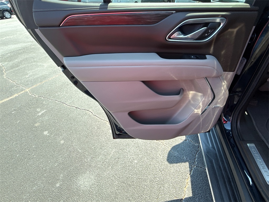 2021 Chevrolet Tahoe LT photo 21
