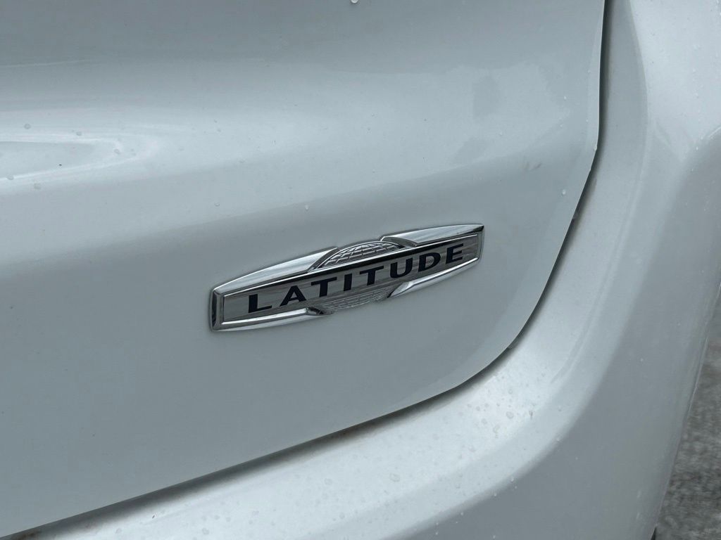 2025 Jeep Compass Latitude photo 23