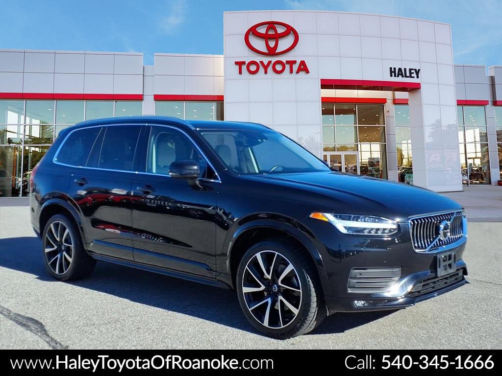 2022 Volvo XC90 Base's photo