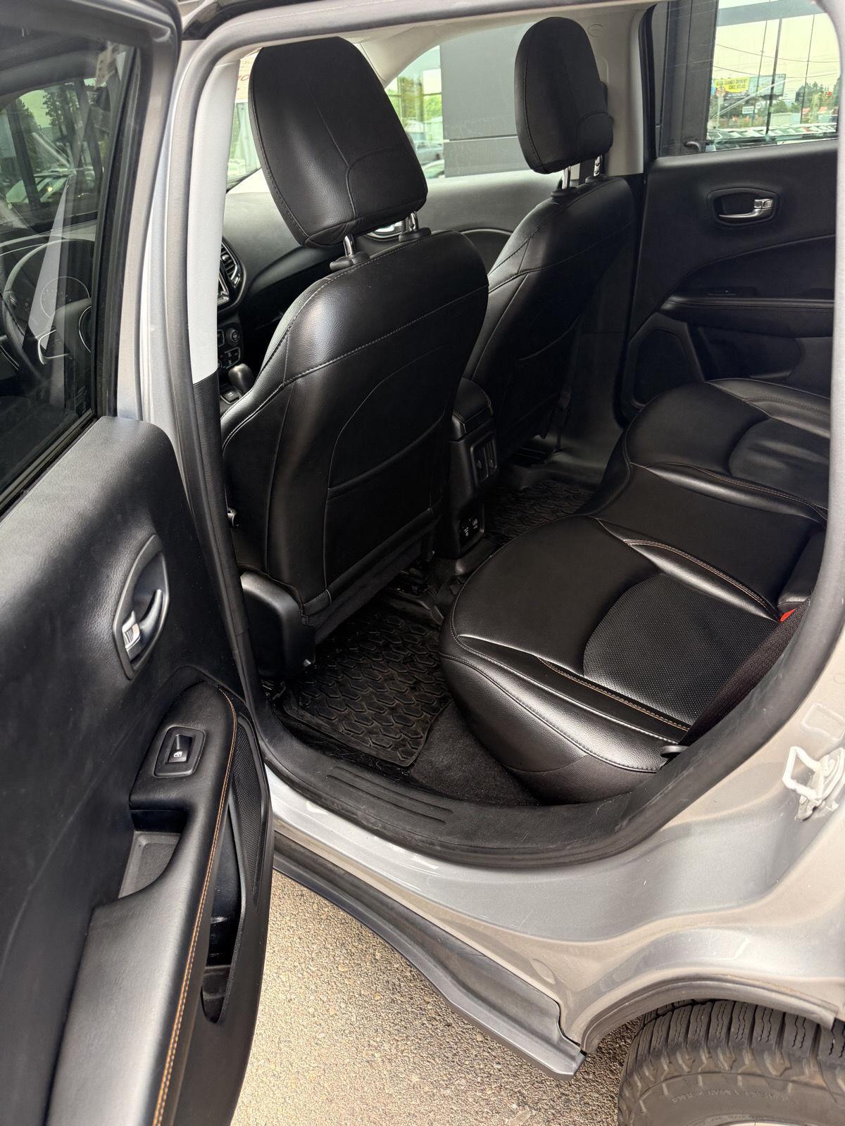 2020 Jeep Compass Limited photo 5