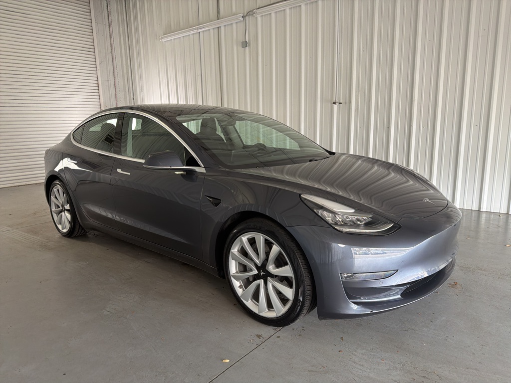 2020 Tesla Model 3 Base's photo