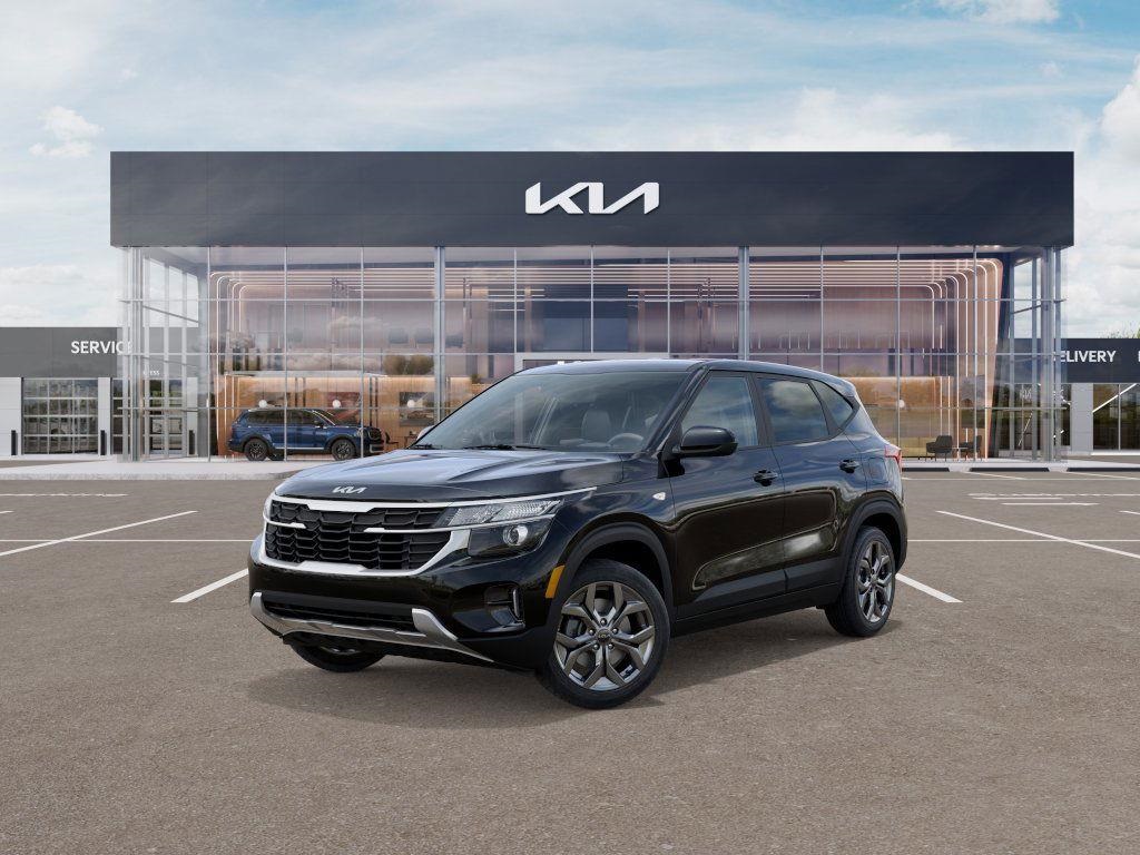 2026 Kia Seltos LX's photo