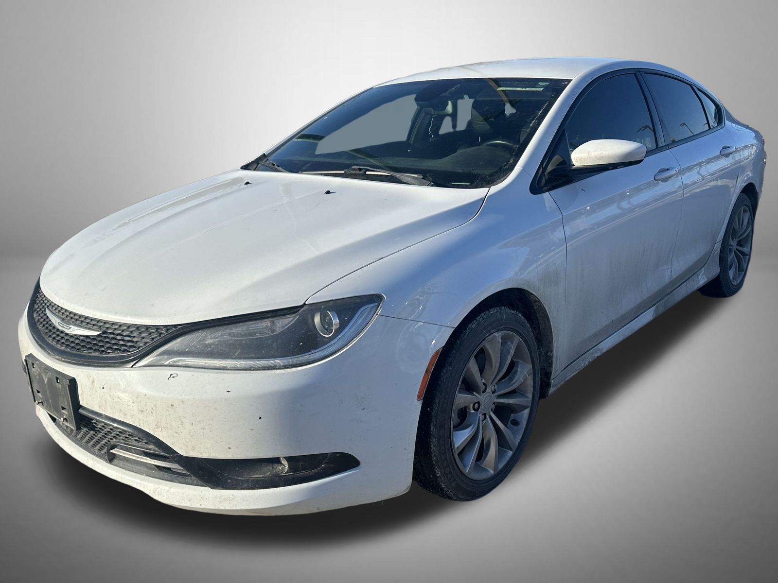 2016 Chrysler 200 S's photo