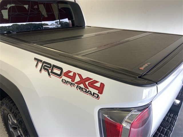 2023 Toyota Tacoma SR5 photo 29