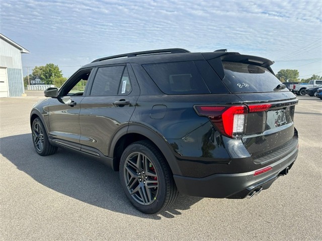 2026 Ford Explorer ST photo 2