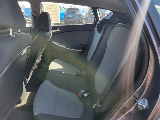 2014 Hyundai Accent GS photo 15